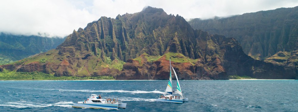 Napali Coast sailing tours